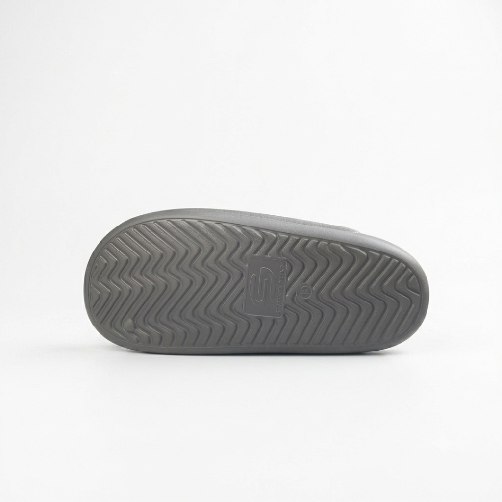 Neo Step EVA chappal sole close-up – deep grip anti-slip EVA foam outsole pattern for wet floors and bathroom use